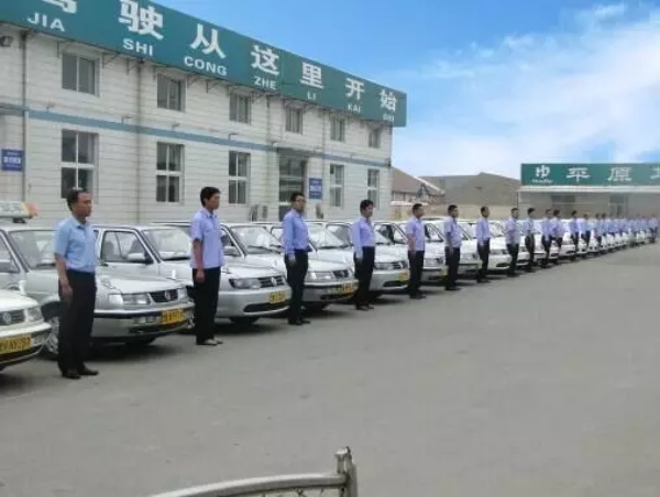学员们，元旦过后将会有4个好消息等着你们…