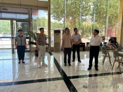 青岛市佳木斯商会会长张君龙一行莅临华达集团参观学习